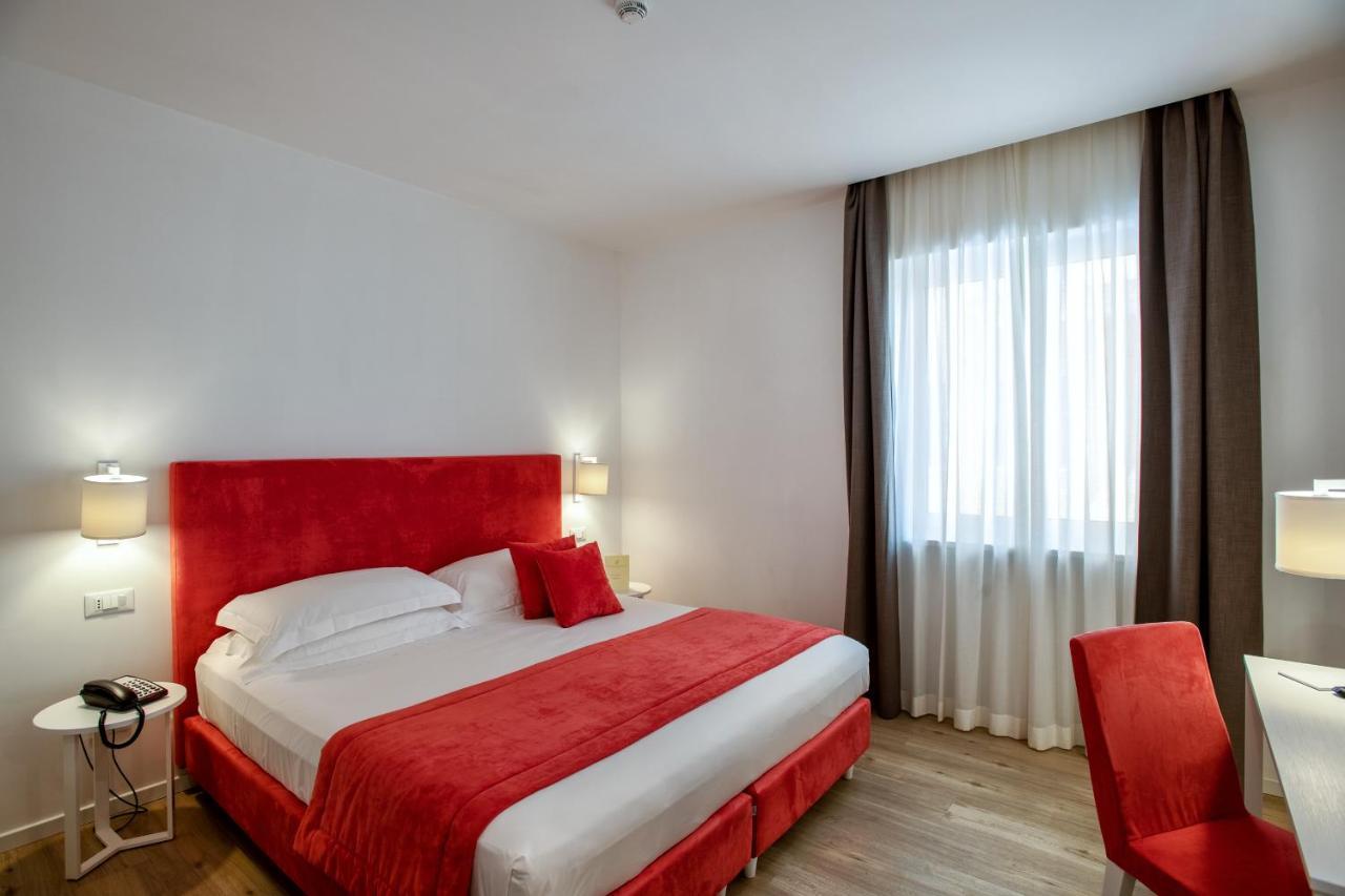 Hotel Isabella Сорренто Экстерьер фото