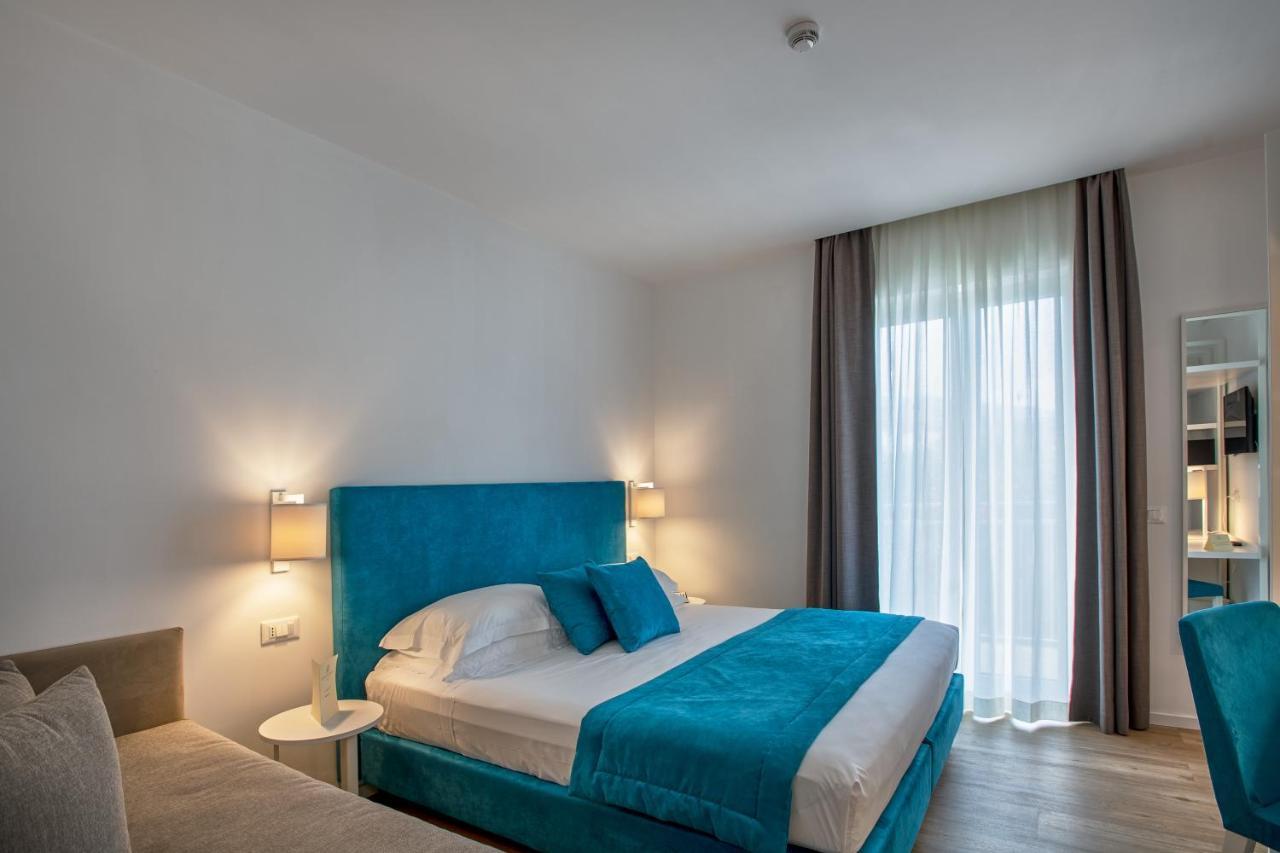 Hotel Isabella Сорренто Экстерьер фото
