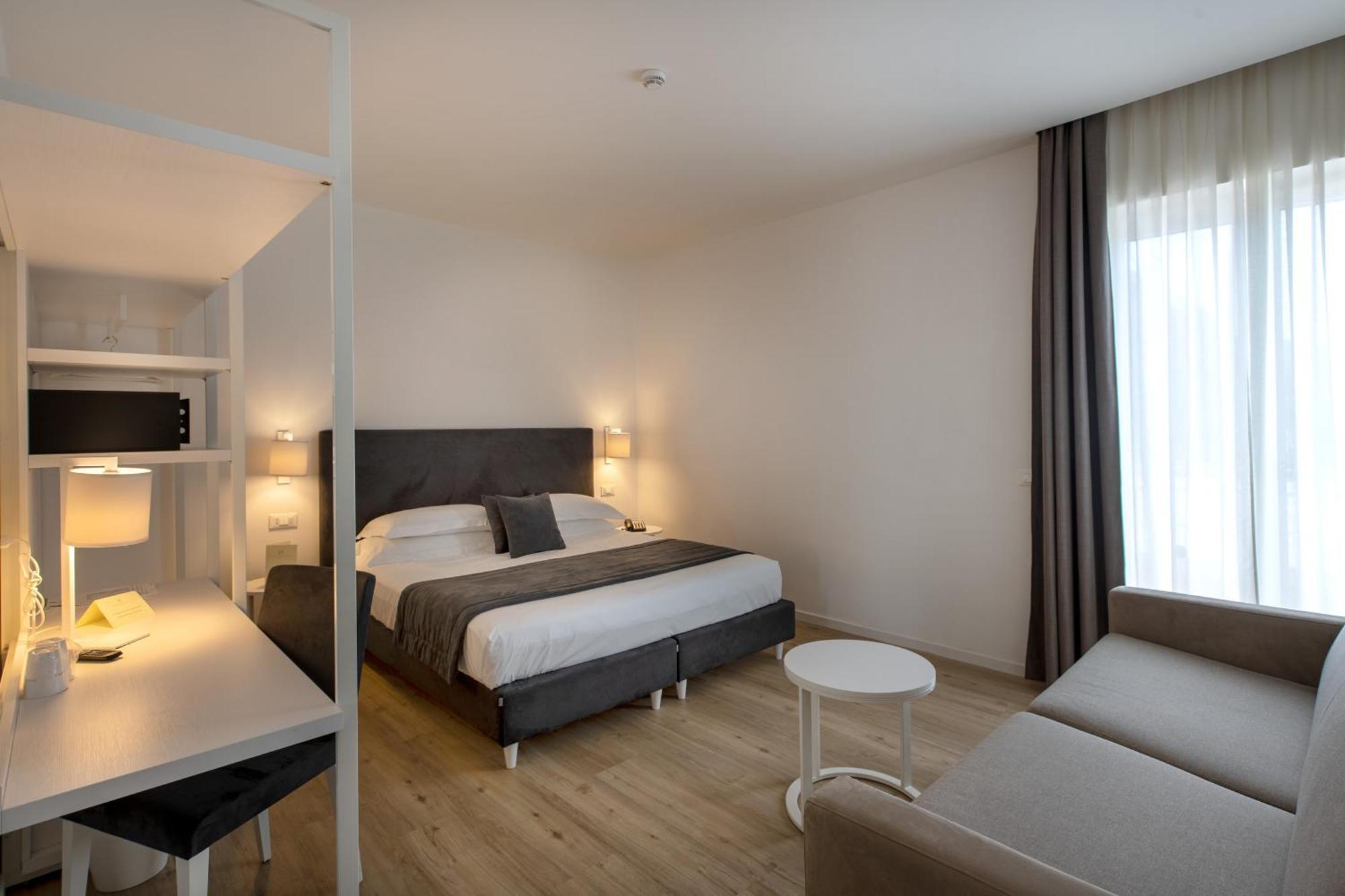 Hotel Isabella Сорренто Номер фото
