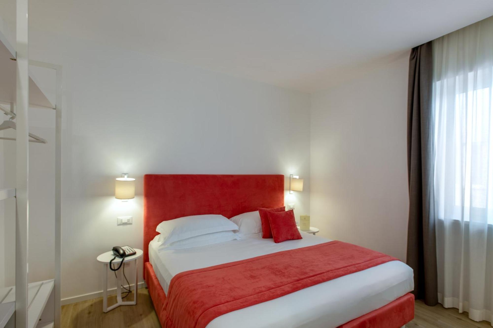 Hotel Isabella Сорренто Номер фото
